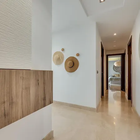 Apartment Avalon